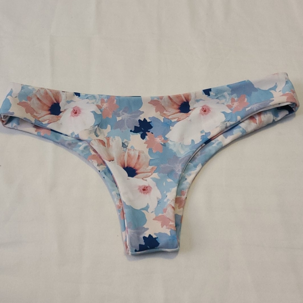 Vaya Island Vües zen bottom